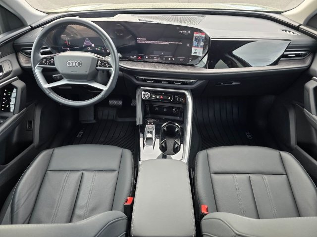Used 2025 Audi Q5 Premium w/ Premium Plus AWD/4WD image 15