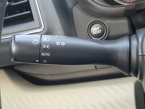 Certified 2022 Subaru Ascent Premium w/ Convenience Package image 26