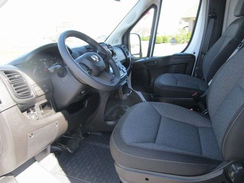 Used 2024 RAM ProMaster 2500 w/ Power Group FWD image 14