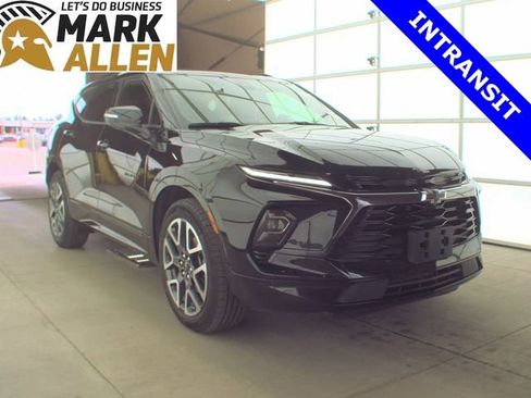 Used 2025 Chevrolet Blazer RS image 1