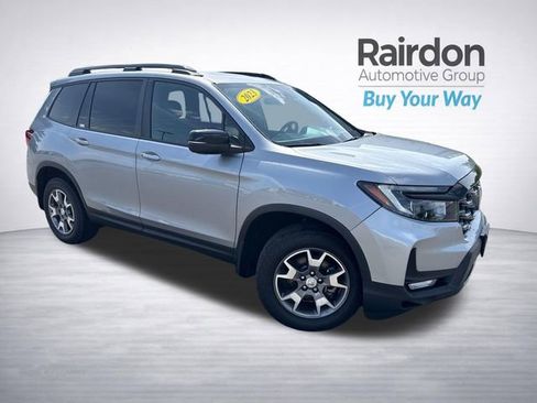 Used 2023 Honda Passport TrailSport image 1