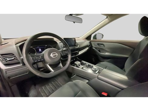Used 2023 Nissan Rogue S AWD/4WD image 11