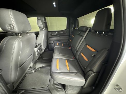 Certified 2025 GMC Sierra 1500 AT4 AWD/4WD image 29