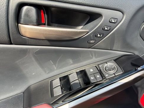 Used 2019 Lexus IS 300 AWD w/ Navigation Package image 10