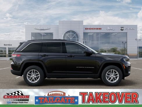 New 2026 Jeep Grand Cherokee Laredo AWD/4WD image 21