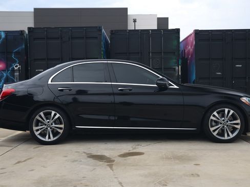 Used 2017 Mercedes-Benz C 300 Sedan w/ Premium 1 Package image 17