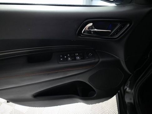 Used 2024 Dodge Durango GT image 16