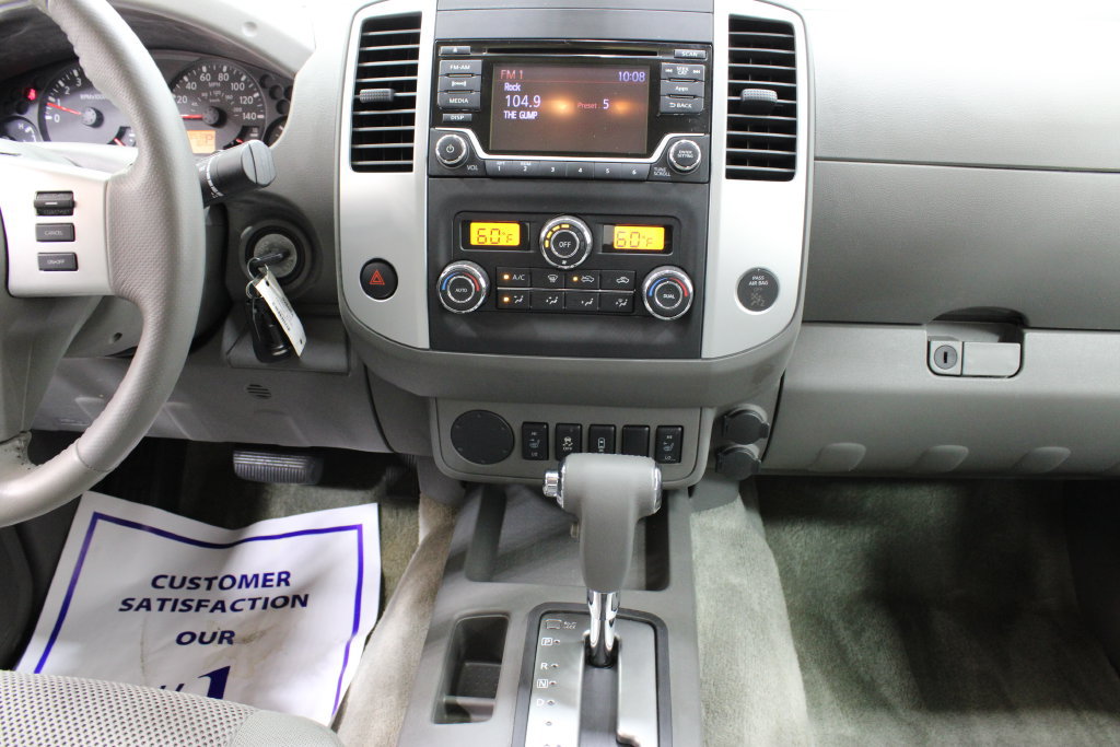Used 2016 Nissan Frontier SV w/ SV Value Truck Package RWD image 19