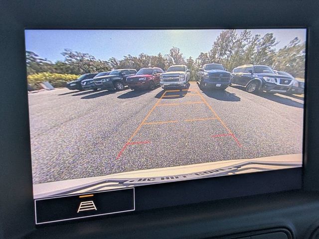 Used 2022 GMC Terrain SLT FWD image 4