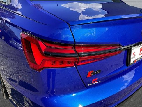 Used 2022 Audi S6 Prestige AWD/4WD image 21
