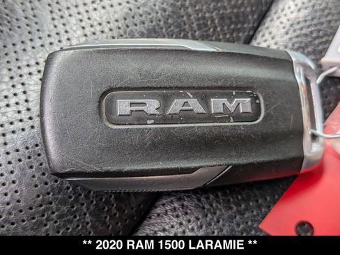 Used 2020 RAM 1500 Laramie AWD/4WD image 31