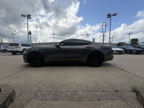 Used 2015 Ford Mustang Coupe w/ Equipment Group 051A RWD image 10