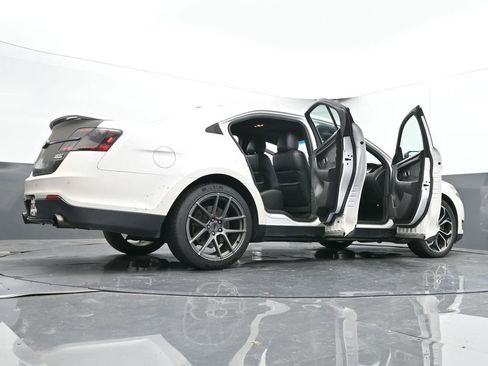 Used 2017 Ford Taurus SHO image 73