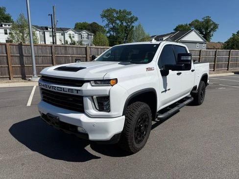 Used 2021 Chevrolet Silverado 2500 LTZ w/ LTZ Plus Package image 2