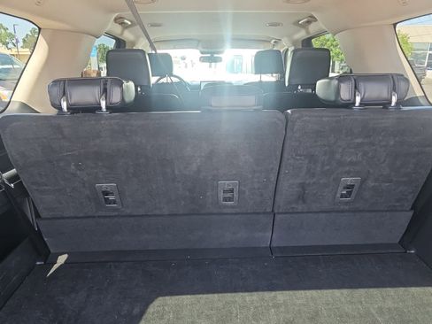 Used 2024 Ford Expedition Max XLT image 9