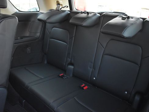 New 2026 Nissan Pathfinder SL image 48