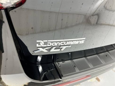 Used 2023 Ford Explorer XLT w/ Equipment Group 202A image 25