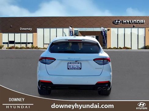 Used 2023 Maserati Levante Modena AWD/4WD image 5