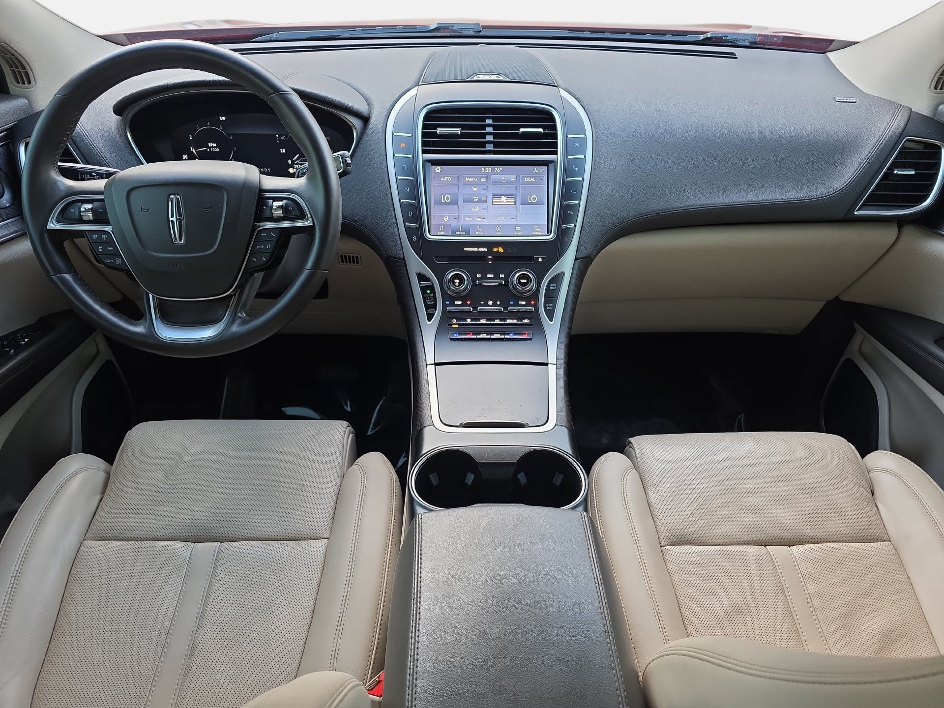 Used 2020 Lincoln Nautilus Reserve w/ Equipment Group 201A FWD image 9