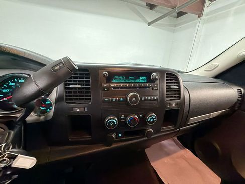 Used 2008 Chevrolet Silverado 1500 LT w/ Power Pack Plus RWD image 15