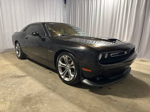 Used 2020 Dodge Challenger R/T RWD image 14