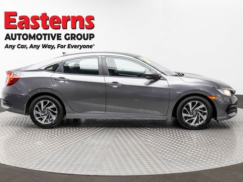 Used 2017 Honda Civic EX image 4