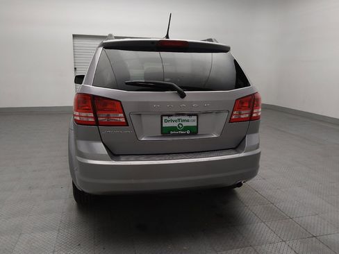Used 2018 Dodge Journey SE w/ Blacktop Package FWD image 6
