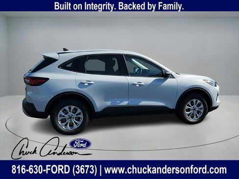 New 2026 Ford Escape Active image 6