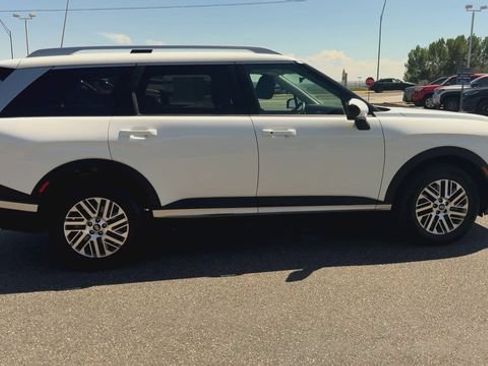 Used 2026 Hyundai Palisade SEL AWD/4WD image 9