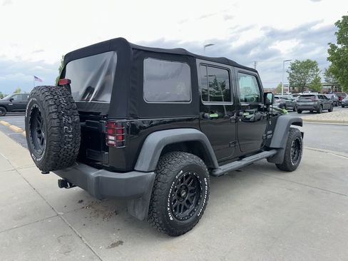 Used 2015 Jeep Wrangler Unlimited Sport w/ Mopar Black Appearance Group AWD/4WD image 7