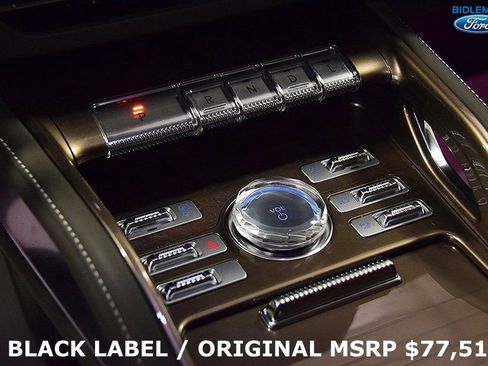 Used 2024 Lincoln Nautilus Black Label image 21