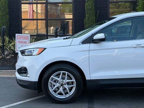 Used 2024 Ford Edge SEL w/ Convenience Package AWD/4WD image 10
