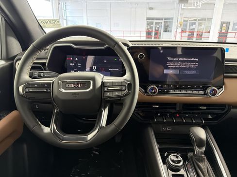 New 2026 GMC Canyon AT4 w/ Technology Plus Package AWD/4WD image 16
