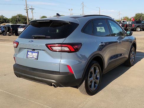 Used 2025 Ford Escape ST-Line Select AWD/4WD image 4