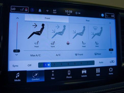 Used 2023 Chrysler Pacifica Limited FWD image 28