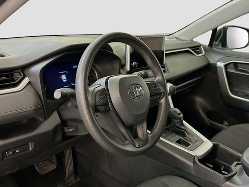 Used 2024 Toyota RAV4 LE image 18