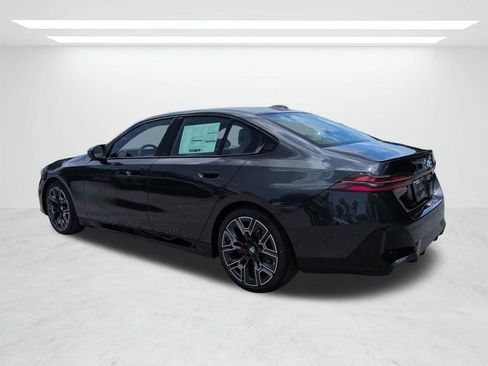 New 2027 BMW 530i RWD image 6