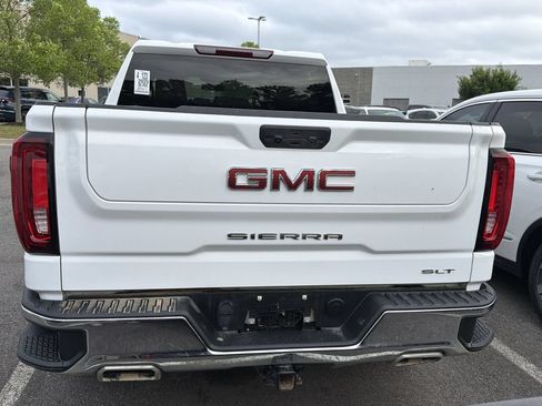 Used 2025 GMC Sierra 1500 SLT AWD/4WD image 12