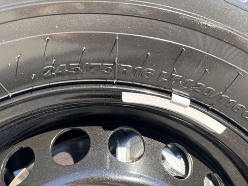 Used 2025 Mercedes-Benz Sprinter 2500 image 26