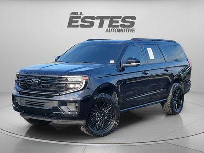 Used 2026 Ford Expedition Max Platinum w/ Stealth Performance Package
