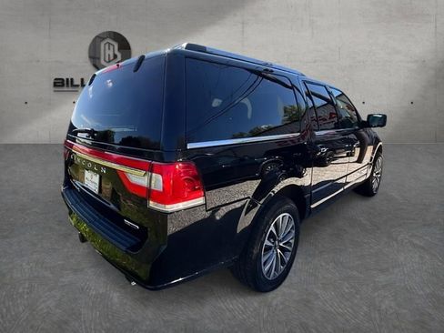 Used 2015 Lincoln Navigator L 4WD image 5