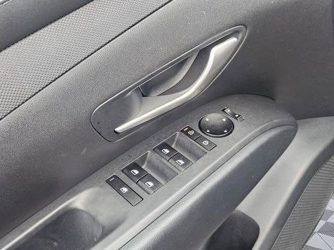 Used 2026 Hyundai Tucson Blue SE AWD/4WD image 11