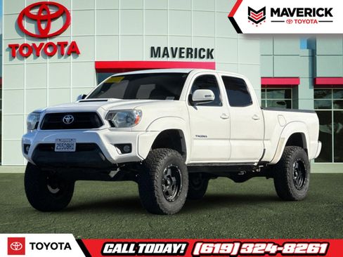 Used 2015 Toyota Tacoma PreRunner w/ TRD Sport Package image 1