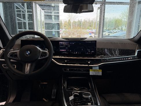 New 2027 BMW X7 xDrive40i AWD/4WD image 16