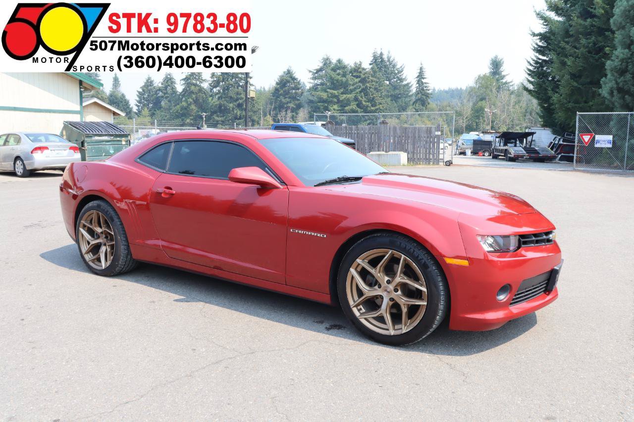 Used 2015 Chevrolet Camaro LT RWD image 10