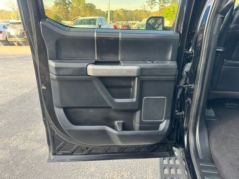 Used 2018 Ford F150 Raptor w/ Equipment Group 802A Luxury AWD/4WD image 14