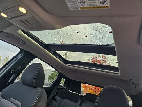 New 2026 Nissan Kicks SV w/ SV Premium Package image 10