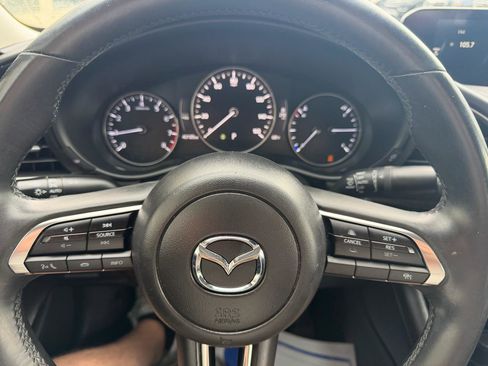 Used 2024 MAZDA MAZDA3 s FWD image 13