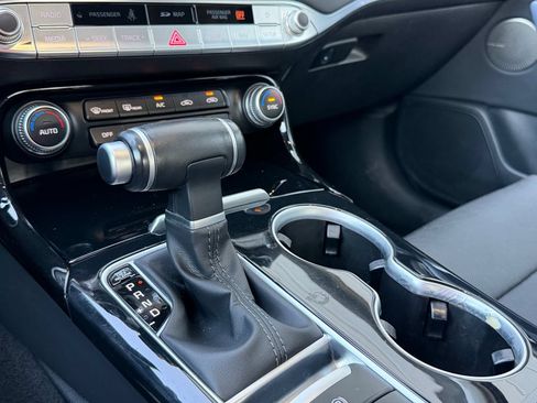 Used 2018 Kia Stinger Premium AWD/4WD image 26
