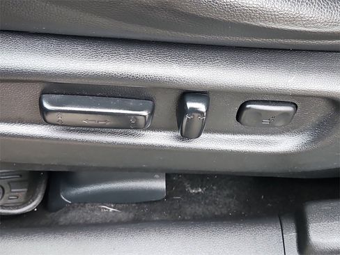 Certified 2022 Honda Ridgeline Black Edition image 26